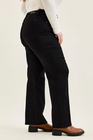 Curvy Black TC Straight Jeans