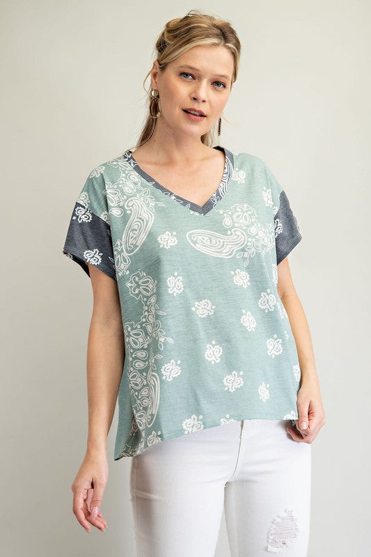 Paisley Sage Contrast Short Sleeve | JQ Clothing Co.