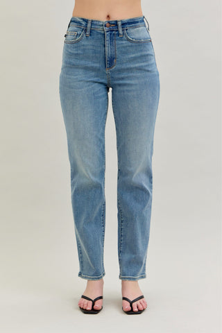 Brit Judy Blue High Rise Straight