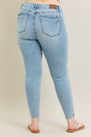 Curvy JB MR Vintage Wash Skinny