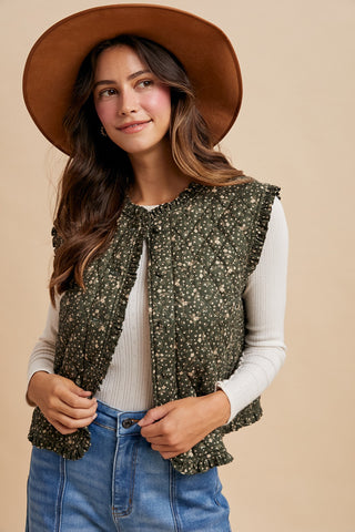 Ditsy Floral Ruffle Detail Quilted Vest Green