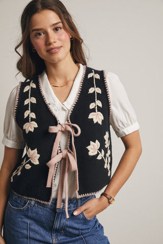 Floral Tie-front Knit Vest