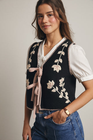 Floral Tie-front Knit Vest