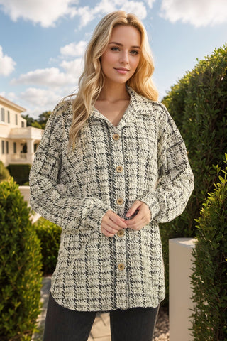 Curvy Plaid Boucle Shacket