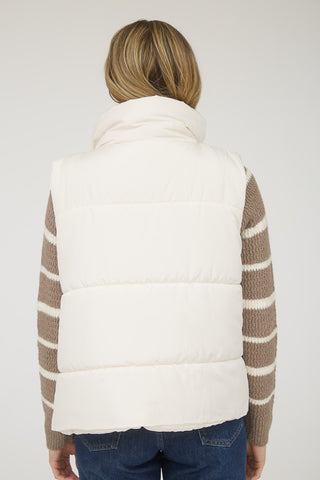 Solid Zip Up Puffer Vest, view 3