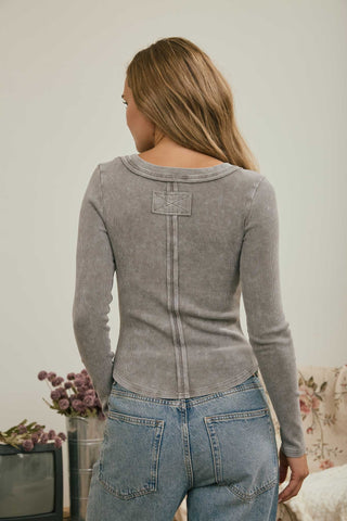 Washed LS Ribbed Henley Top