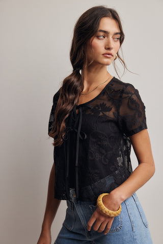 Lace Tie-front Short Sleeve Top