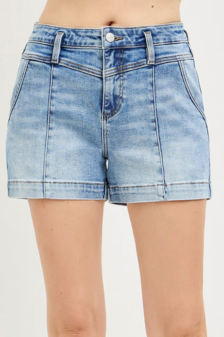 Slouchy Shorts W/Flap Back Pockets