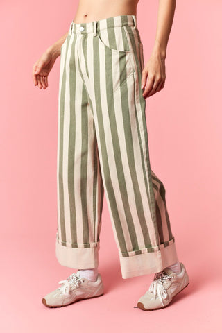 Stripe Rolled Up Barrel Printed Jeans