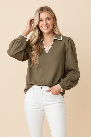 Olive Scallop Trim Contrast Collar Puff Sleeve V-Neck Blouse