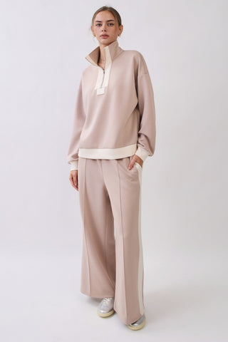 Curvy Contrast Trim Quarter-Zip & Pant Set
