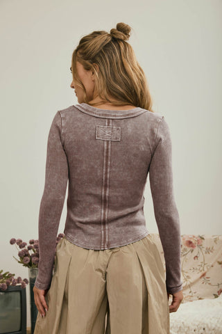 Washed LS Ribbed Henley Knit Top