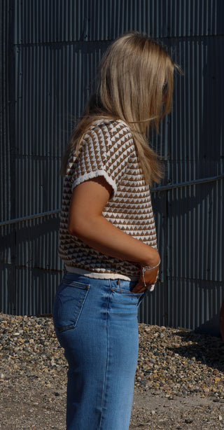 Geometric Stripe SS Sweater Top