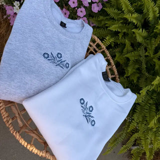 Vintage Vibe Floral Embroidery Crewneck