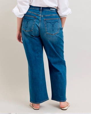 Curvy JB HW Wilhelmina Baggy