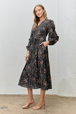 Curvy Printed Floral V-neck Midi Dress