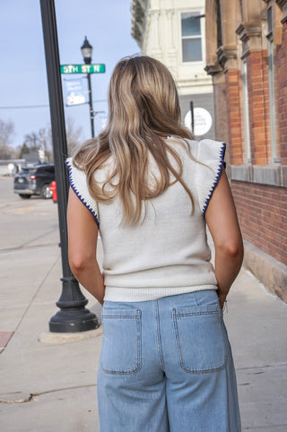 Blanket Stitched SS Sweater