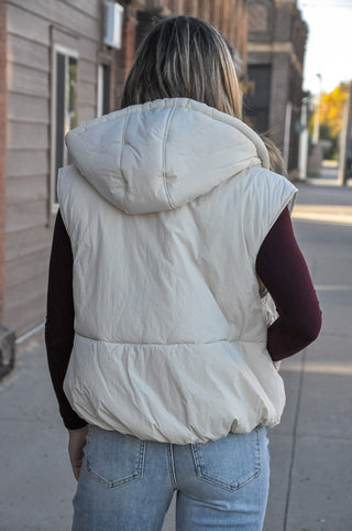 Bubble Hem Hooded Puffer Vest
