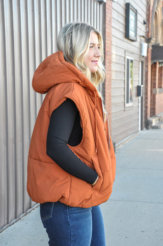 Bubble Hem Hooded Puffer Vest