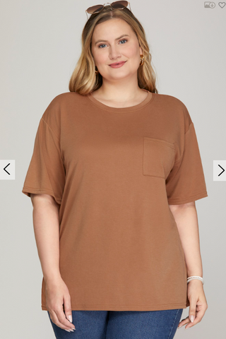 Curvy Shay SS Knit Pocketed Top | JQ Clothing Co.