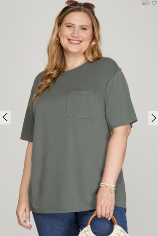 Curvy Shay SS Knit Pocketed Top | JQ Clothing Co.