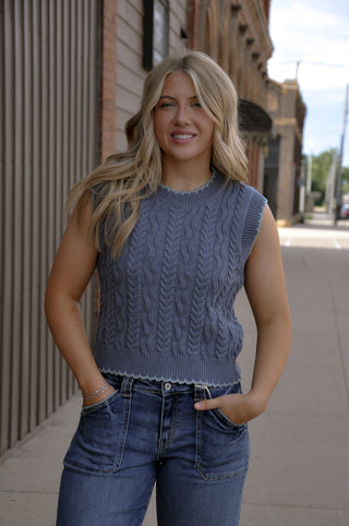 Chunky Cable Knit Sweater Vest