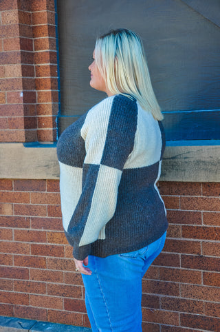 Colorblocked Contrast Curvy Sweater