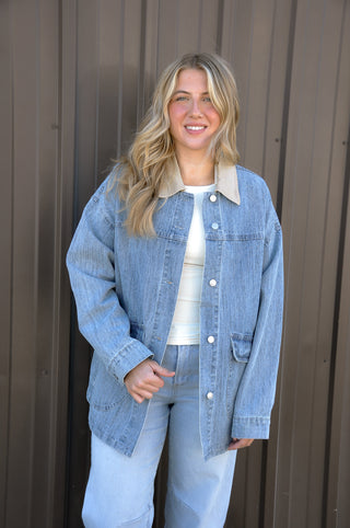 Contrasting Collar/Front Pocket Barn Jacket