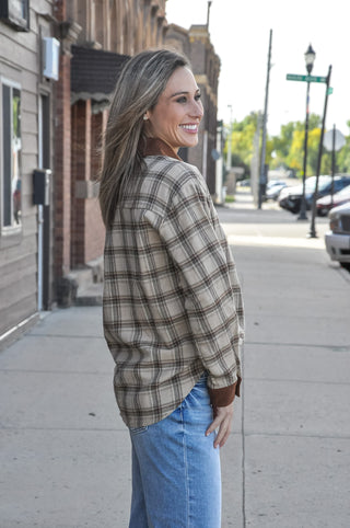  This long sleeve button-down plaid shirt is crafted in 100% cotton for all-day comfort with a laid-back, effortlessly cool vibe. 