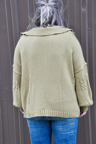 Curvy Cable Knit LS Sweater