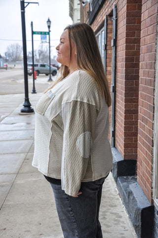 Curvy Color Block Lightweight Knit Top