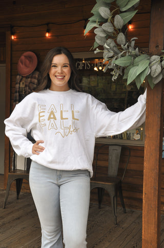 Curvy Fall Vibes Graphic Crewneck