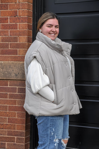 Curvy Oversized Snap Button Puffer Vest