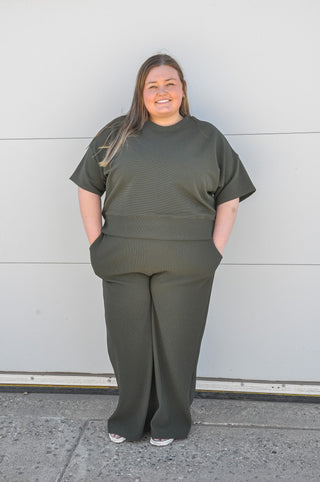 Curvy Ribbed Round Neck Tee & Pants Set