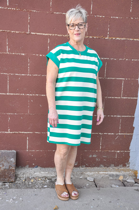 Curvy Stripe Mini Dress w/Side Pocket