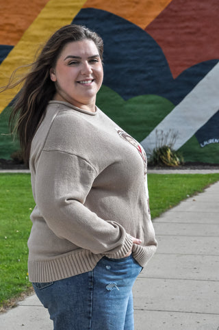 Curvy Teddy Tales Pullover