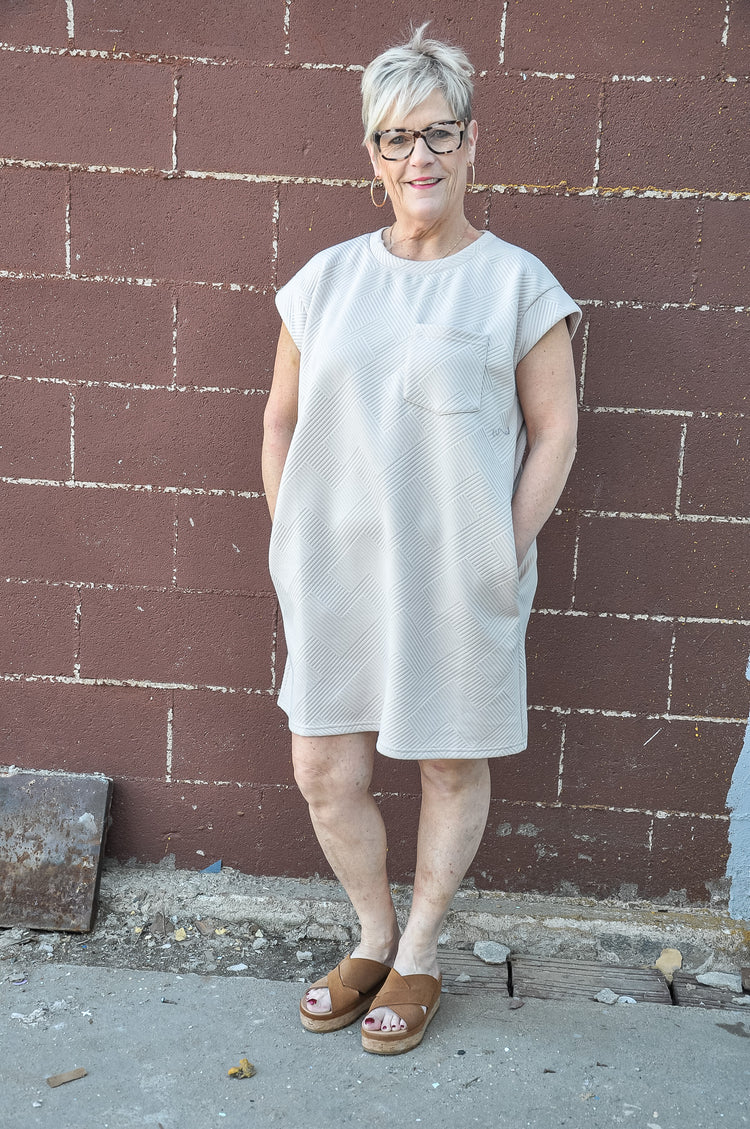 Curvy Textured Sleeveless Mini Dress