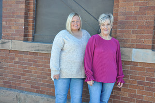 Curvy V-Neck Speckle Sweater