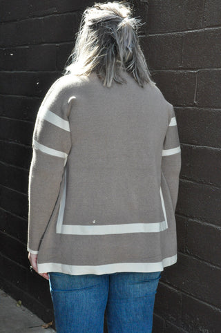 Two Tone Curvy Mock Neck Top