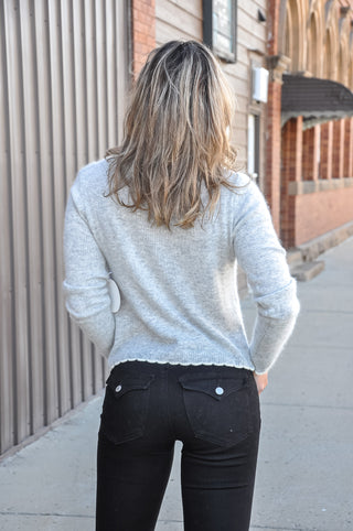 Daisy Embr Knit Cardigan in Heather Grey