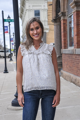 Ditsy Floral Split V-neck Flowy Blouse