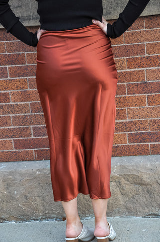 Elastic Waistband Satin Midi Skirt