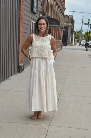 Embroidered Lace Midi Dress
