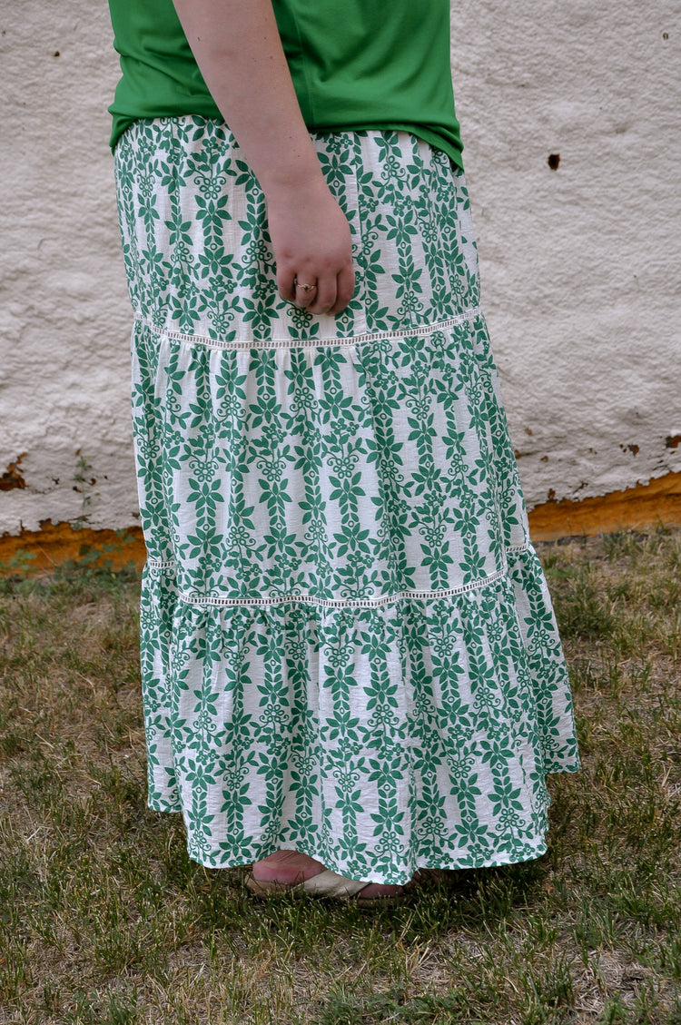 Emerald Curvy Classic Maxi Skirt