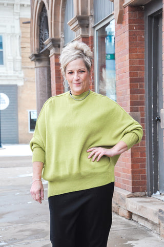 Exposed Stitching Basic Green Sweater