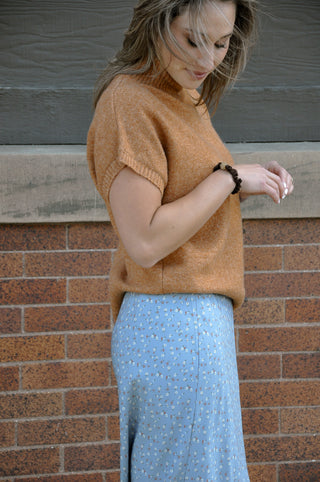 Extended SS Solid Sweater Vest