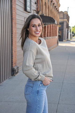 Fine Knit Boat Neck Balloon Sleeve Sweater Top
