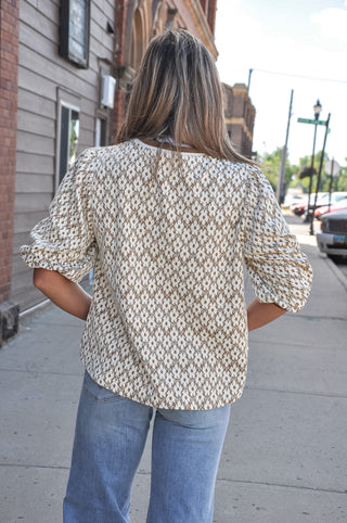 Floral Jacquard Contrast Trim Puff Sleeve Top