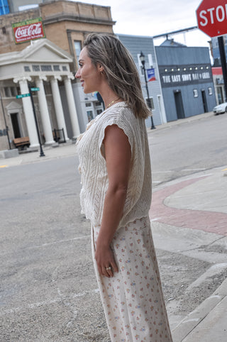 Tie Front Collared Fine Knit Top