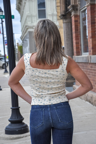 Floral Ribbed Sweetheart Neck Top